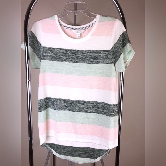 Market & Spruce Tops - Market & Spruce crew neck t-shirt